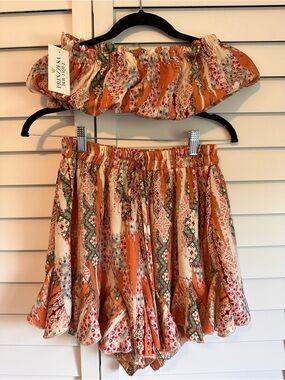 Bandeau top and short matching set